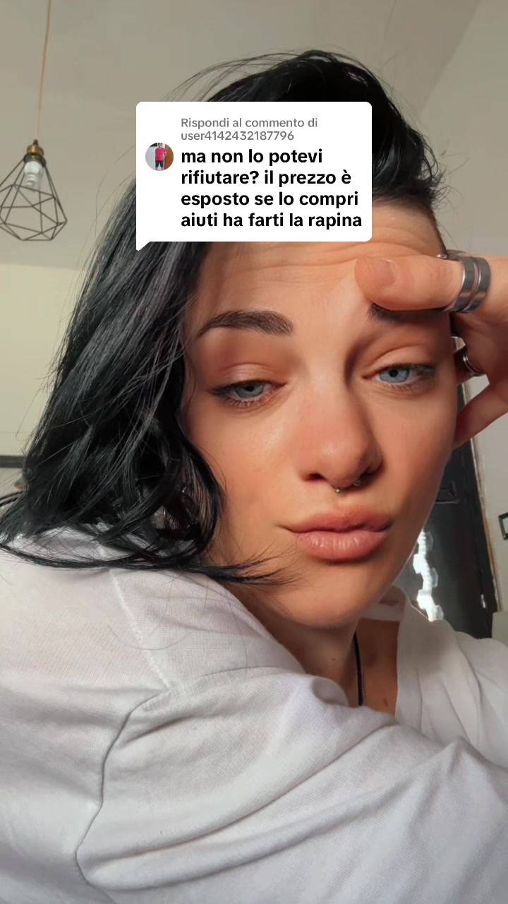 @NoemiArt92