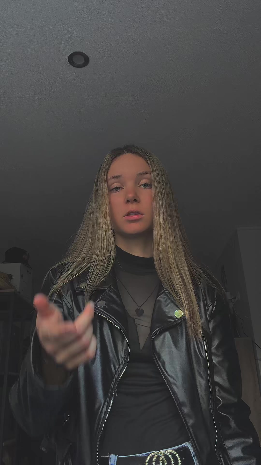 @Lena.pltdr