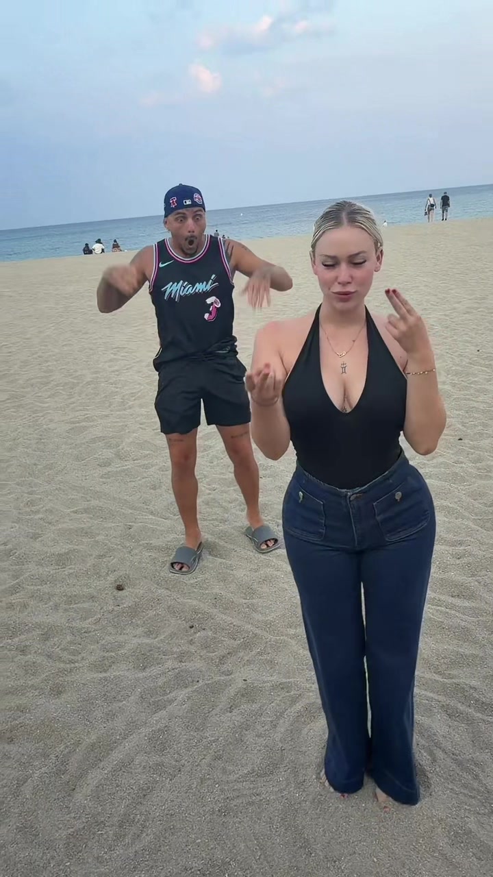 @Cassandrabq