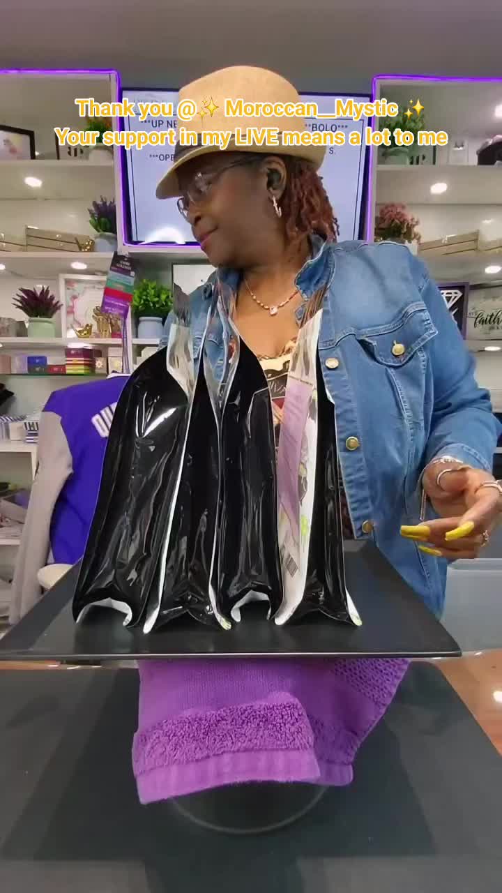@💜DivineReveals (Tracee)💜