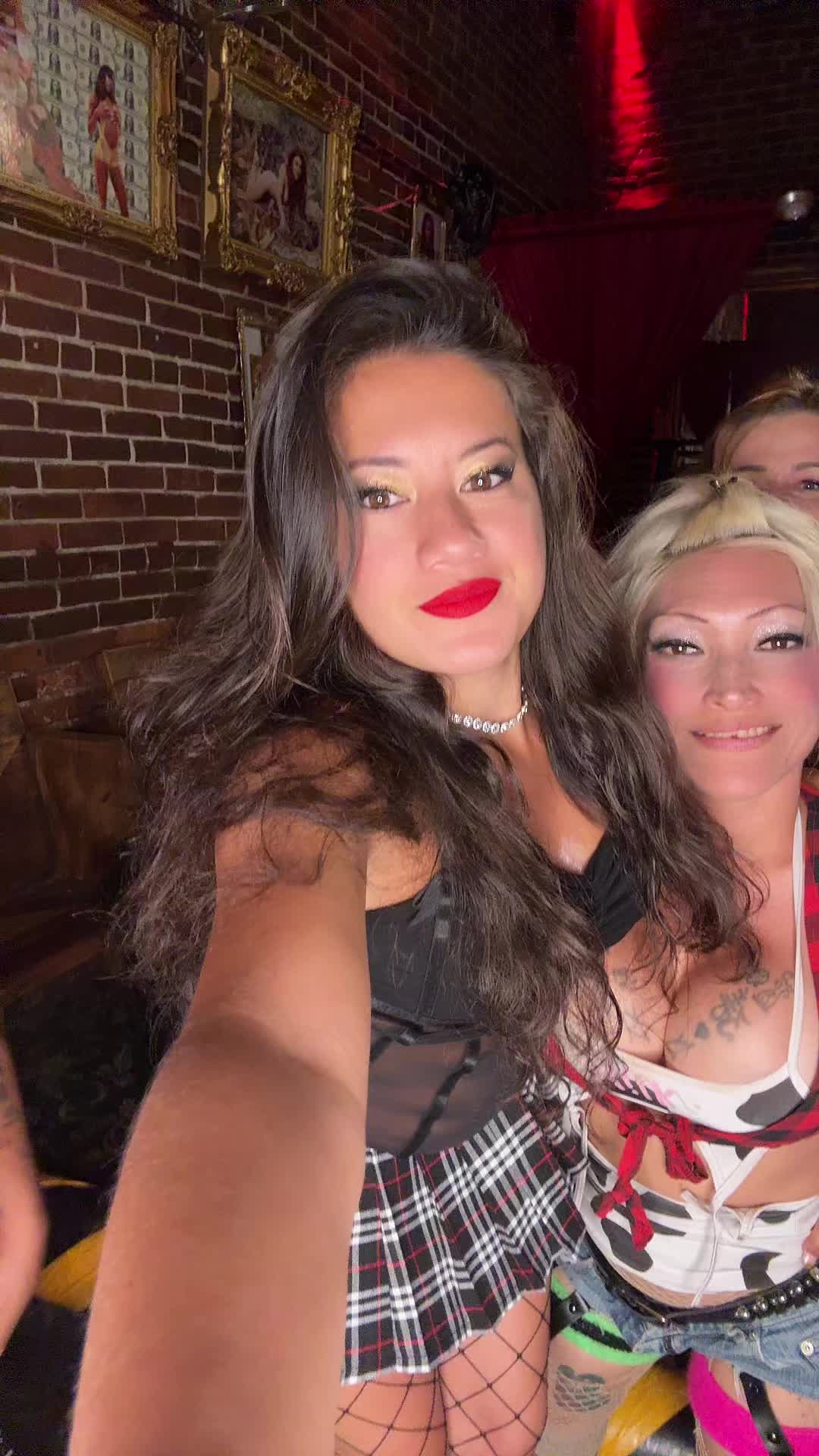 @lovelilahart