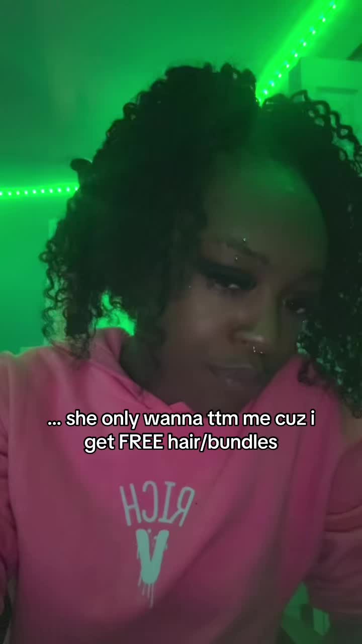 @vai like bae