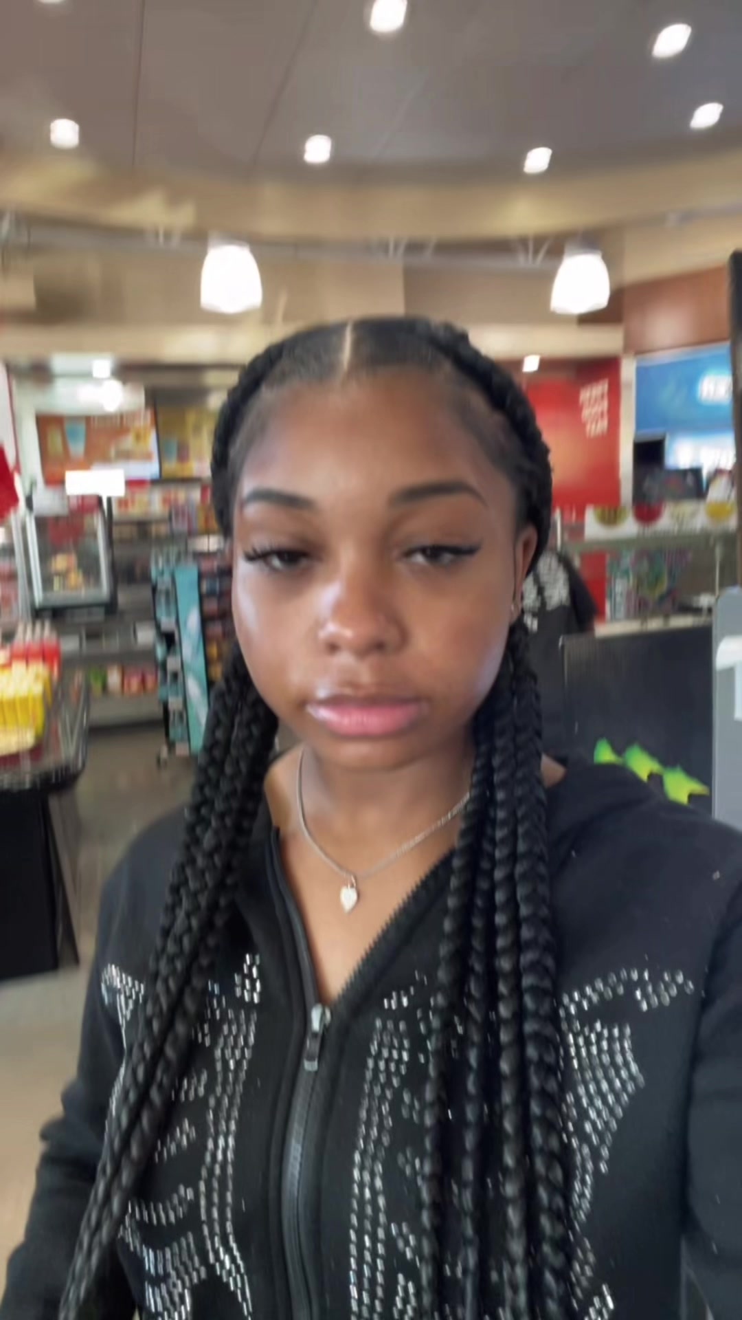 @liyahli