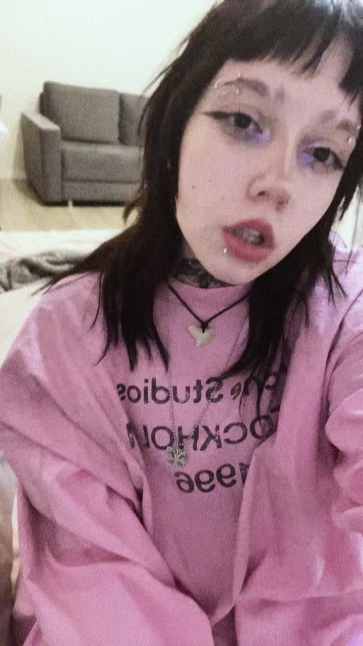 @:D