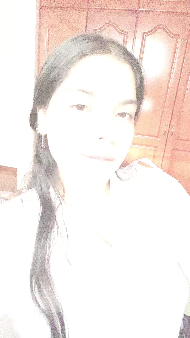 @Sol 🦋
