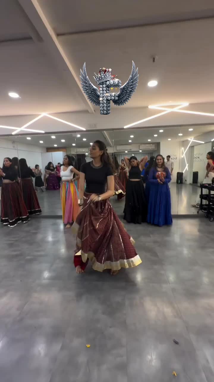 @بیگانه