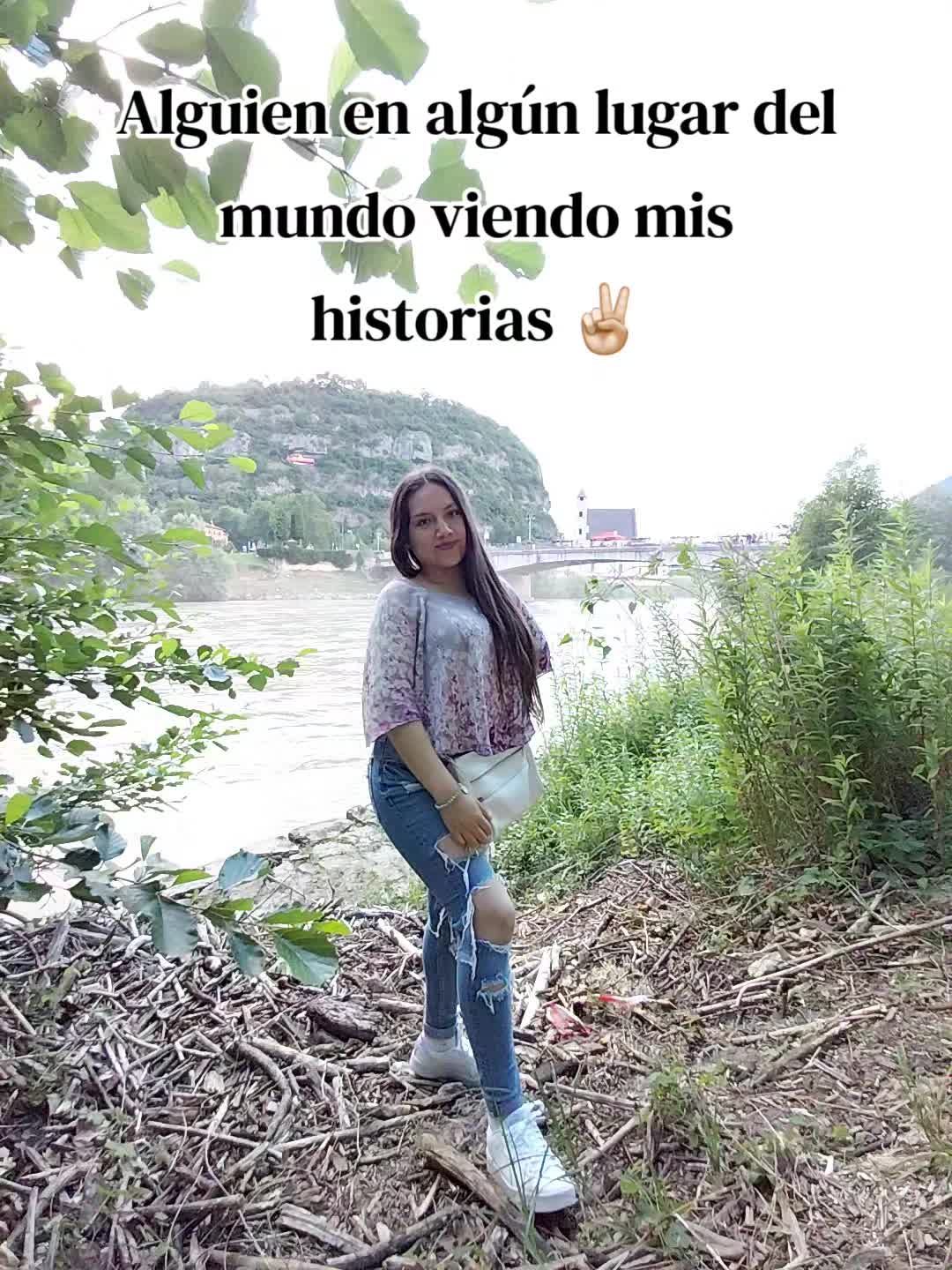 @María Teresa