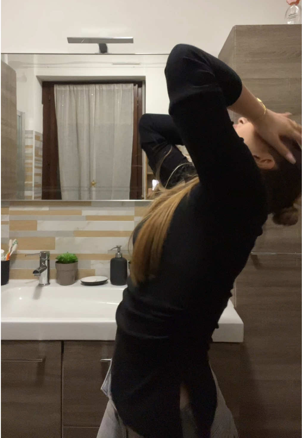 @angi