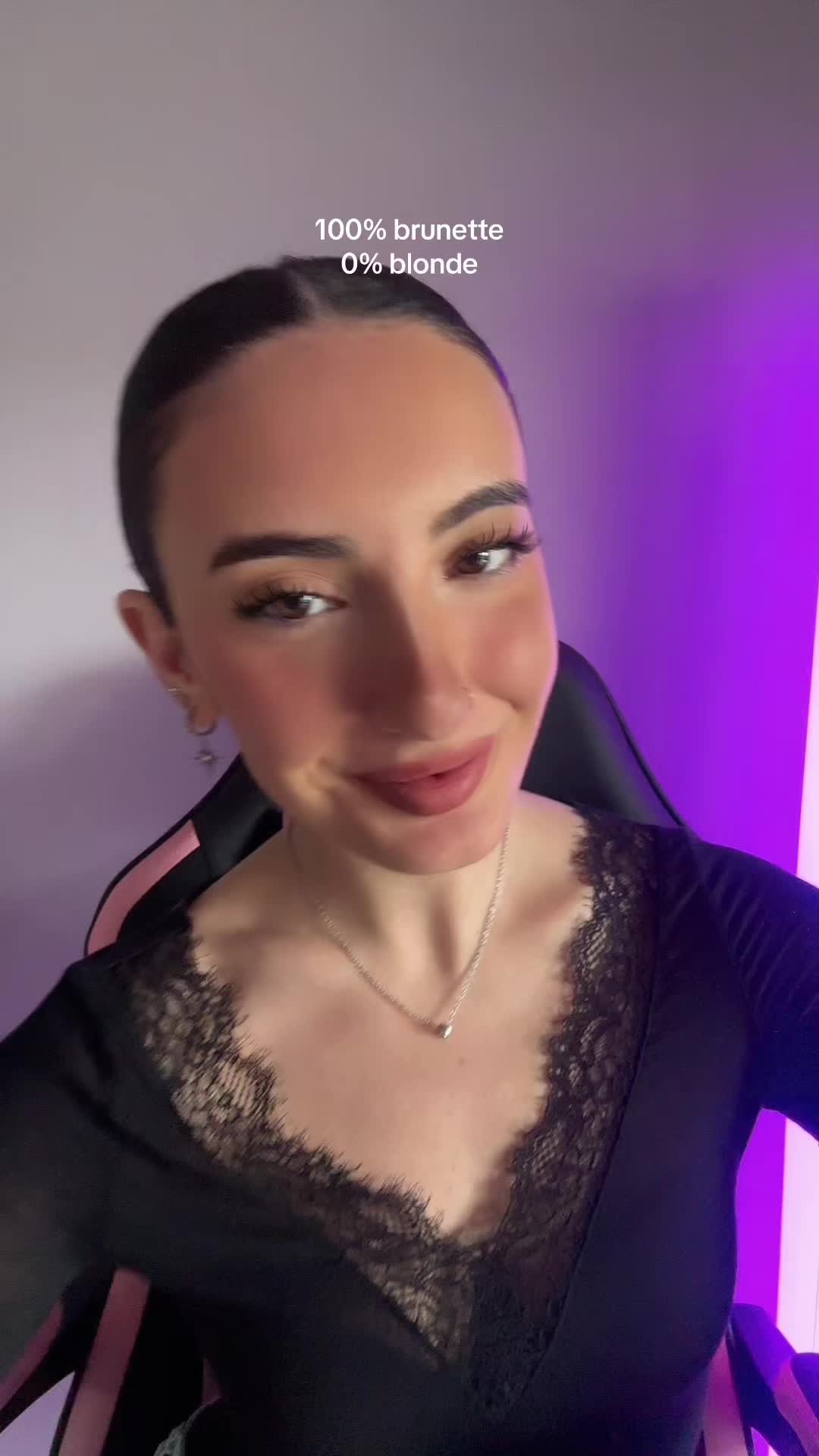 @𝙎𝙖𝙧𝙖🧸