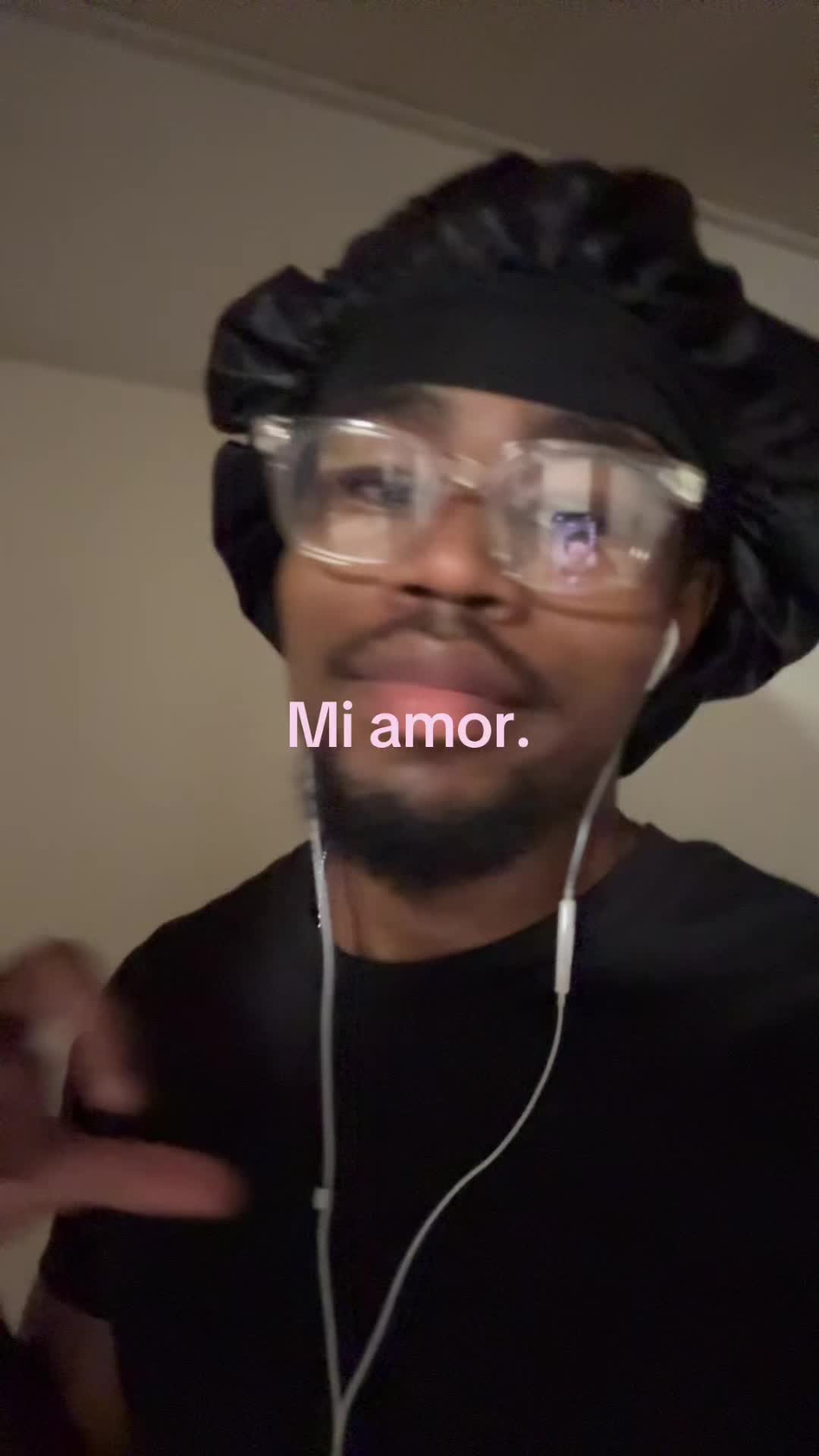 @theonethelov3R