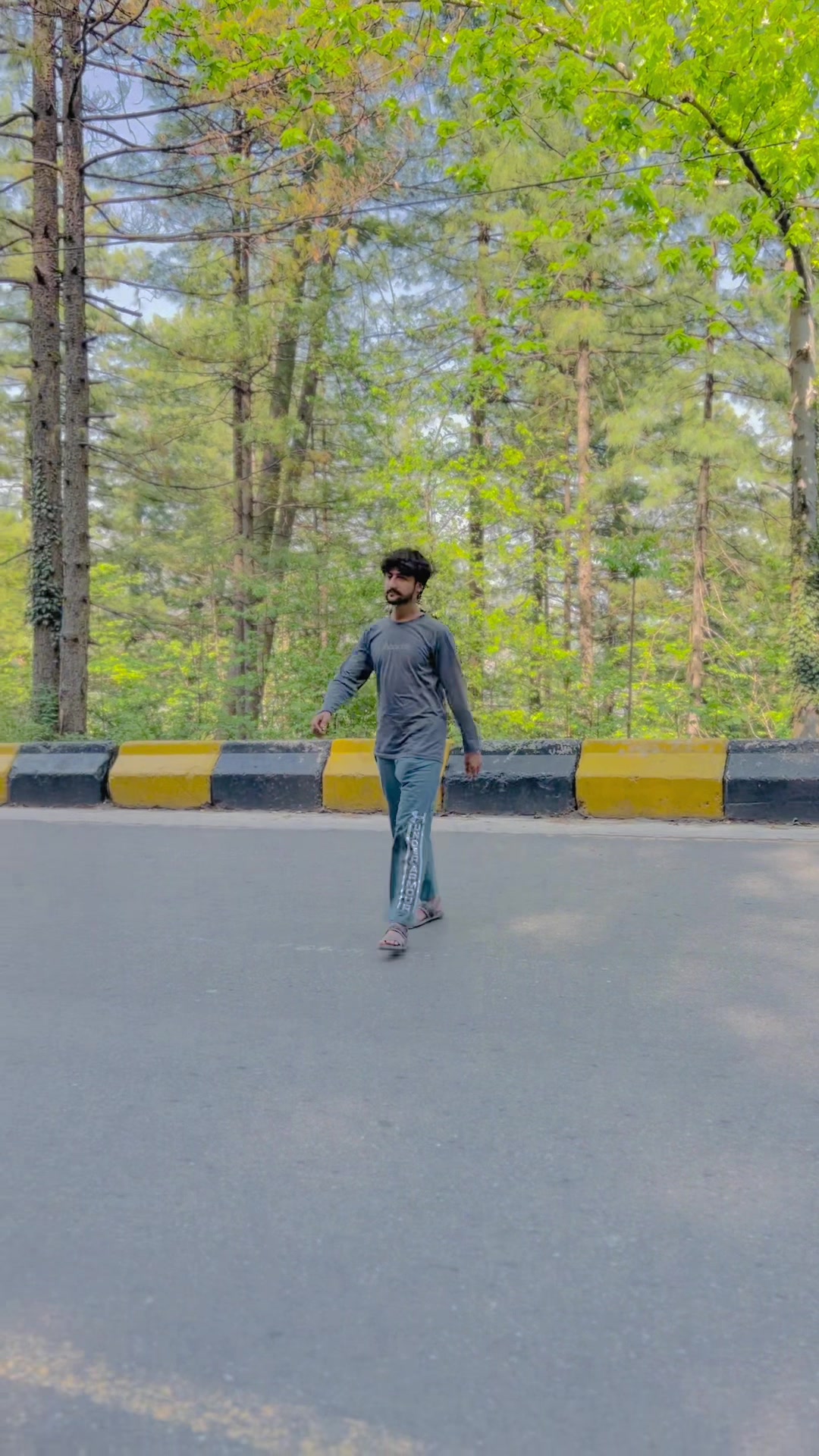 @&hearts;️Zawar Azhar jeelani&hearts;️