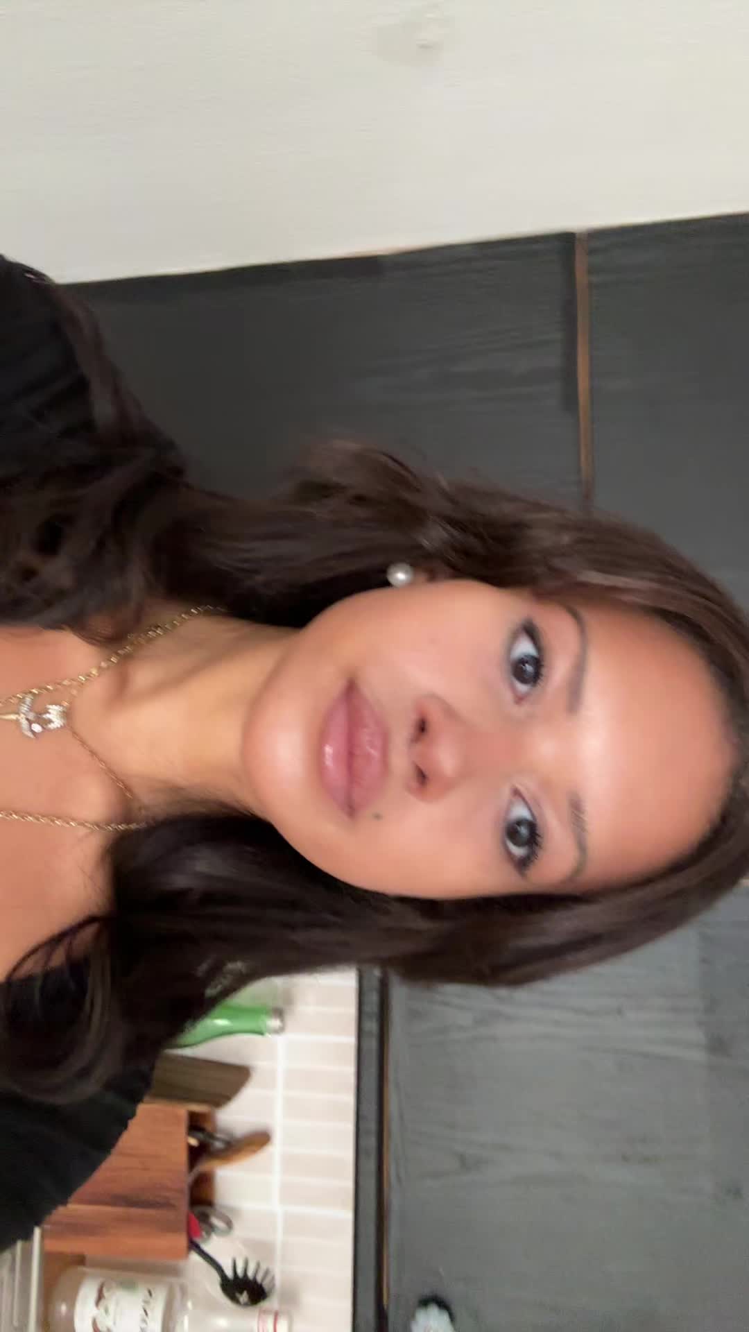 @mysteriousbaddie_123