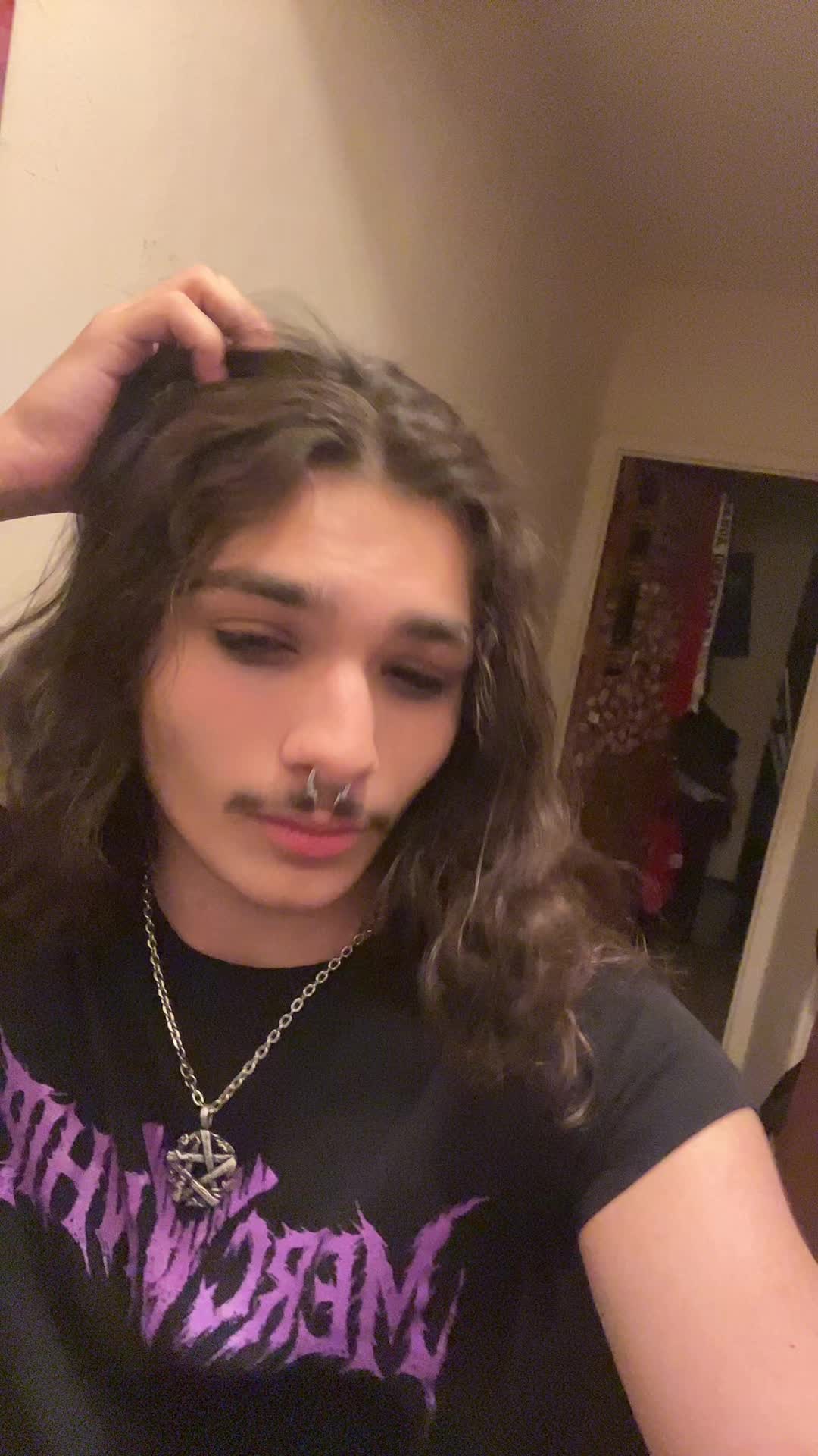 @dannydrunkcigs