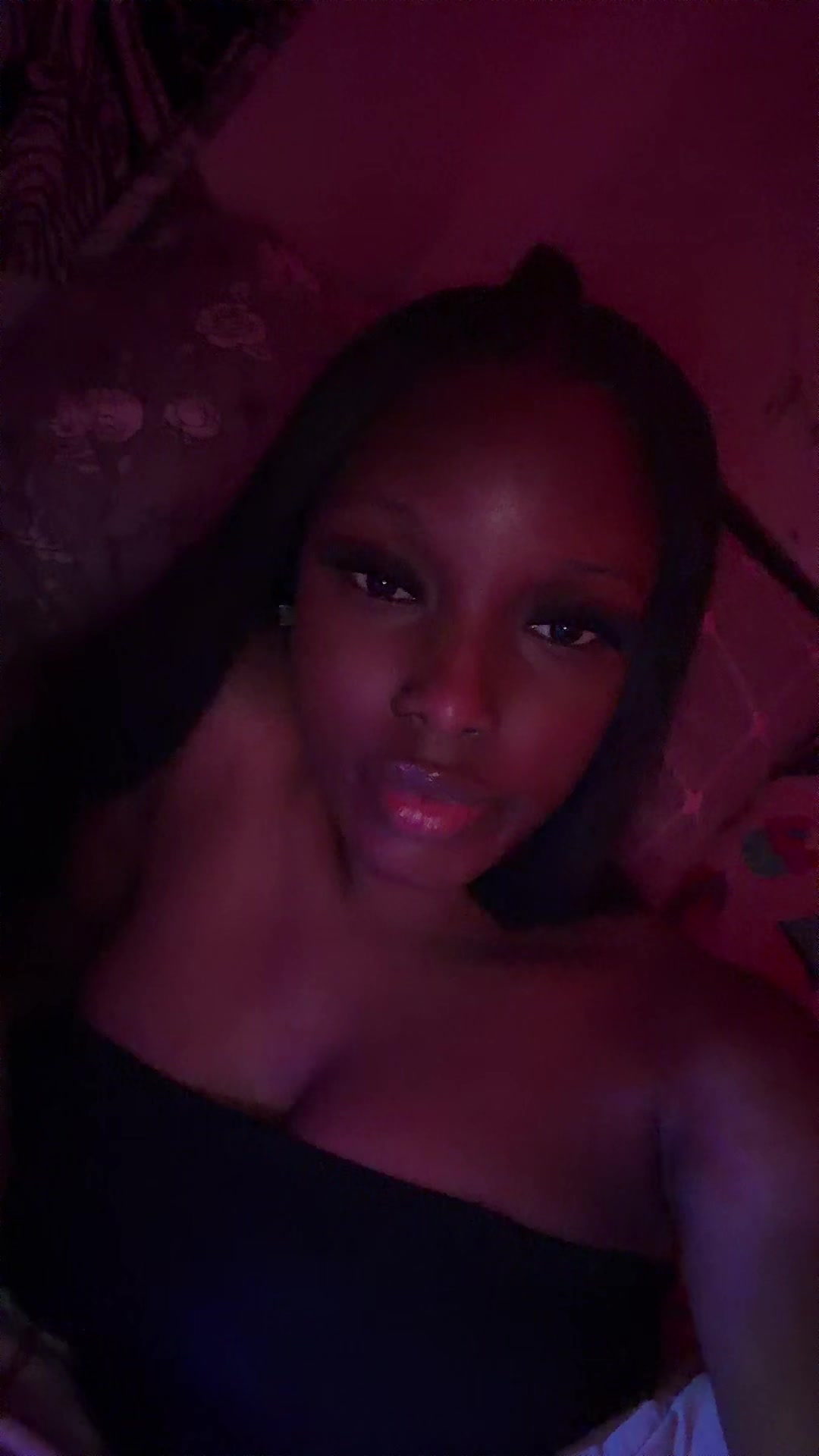 @foreignnchocolatee