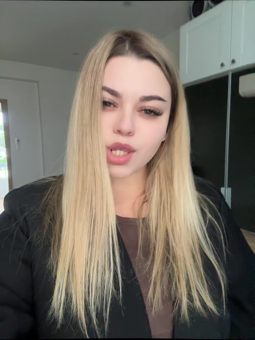 @Valeriya👑