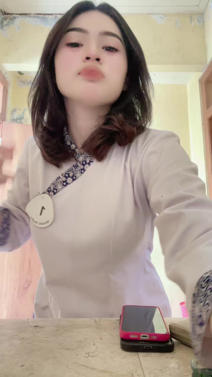 @amengstrowbery