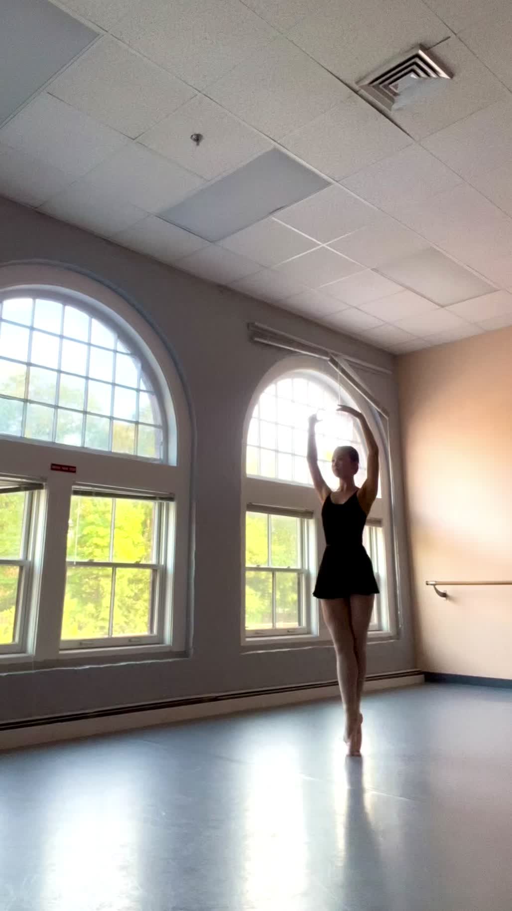 @chloe the ballerina โ. ๐ ห