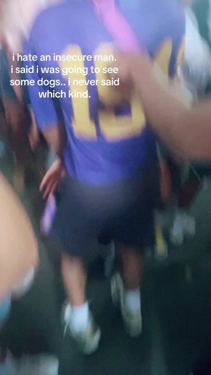 @laraeejacksonn
