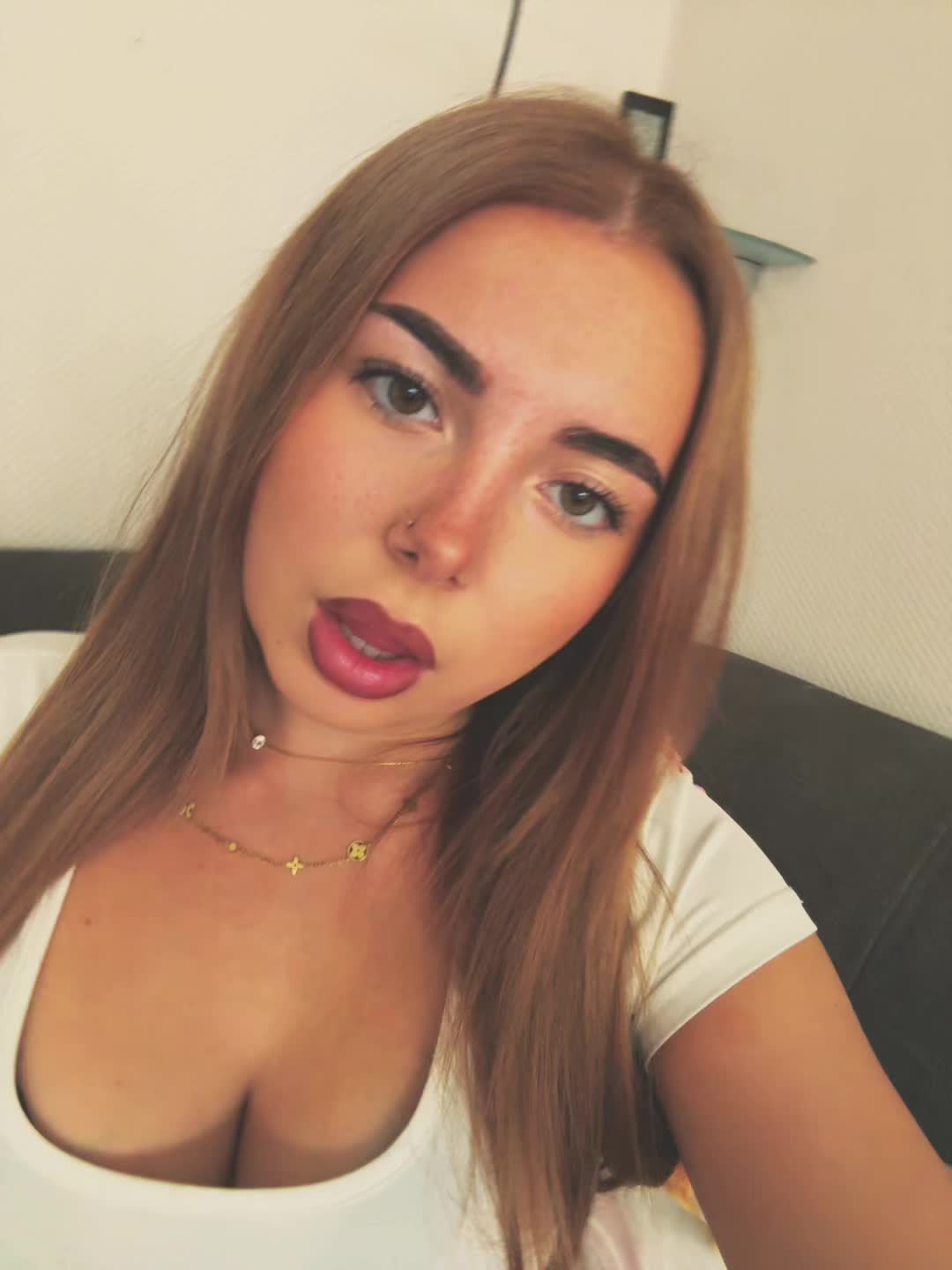 @🪩🌟