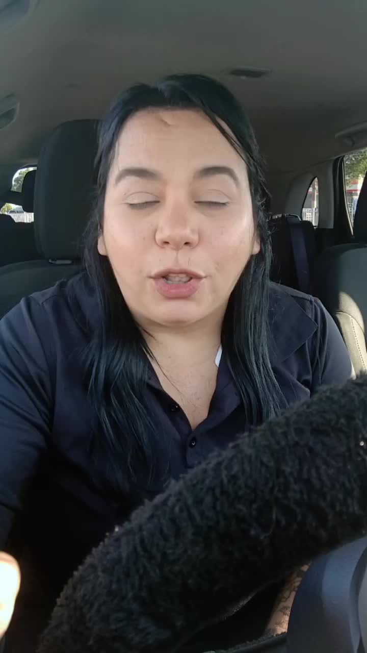 @Maria Ayala