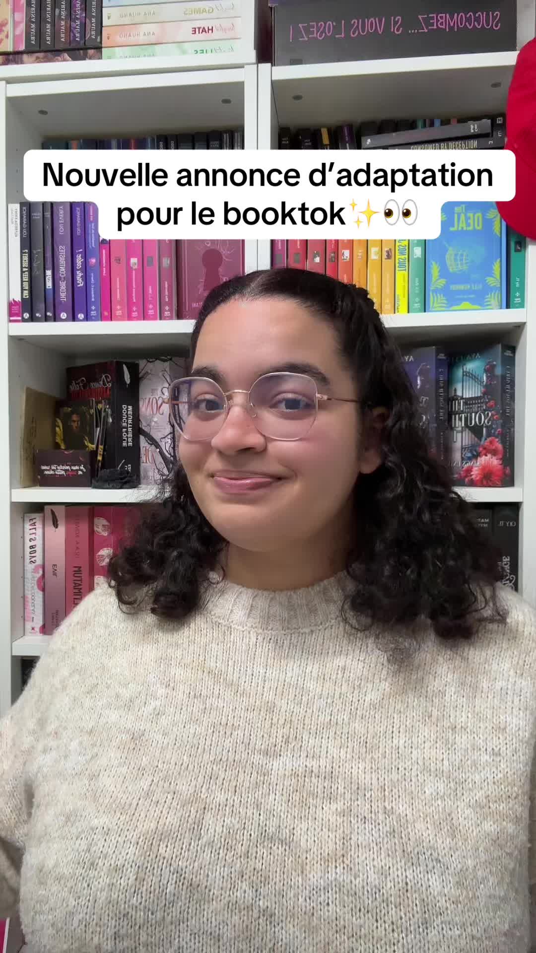 @tothe.moonandbook