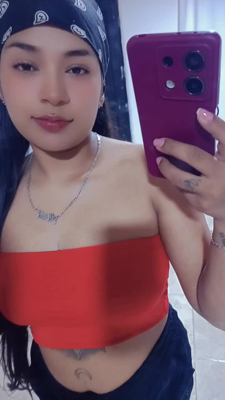 @Ale🧚🏼♀️💜Ojitos lindos💜