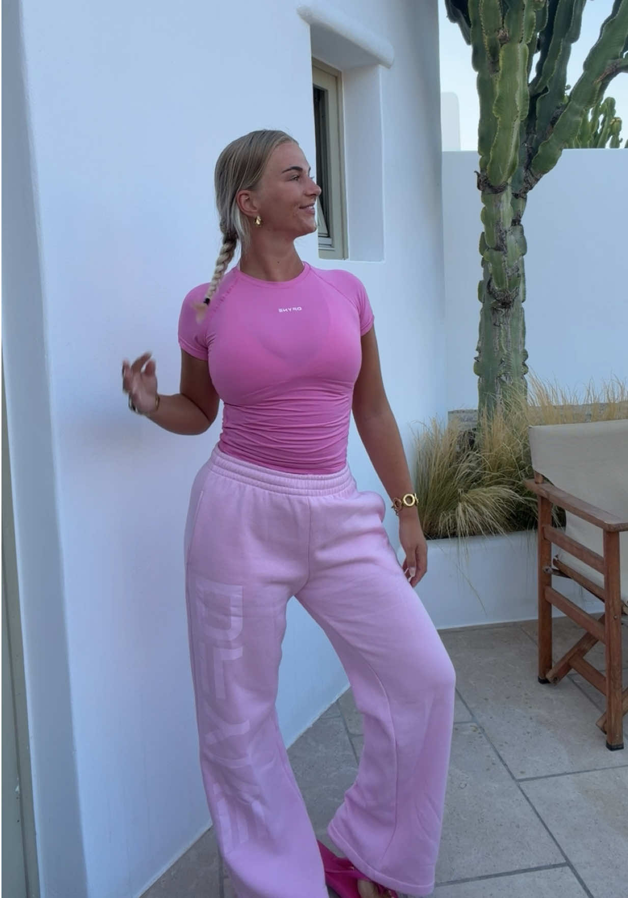 @MELANIE STINSTRA ๐ด๐