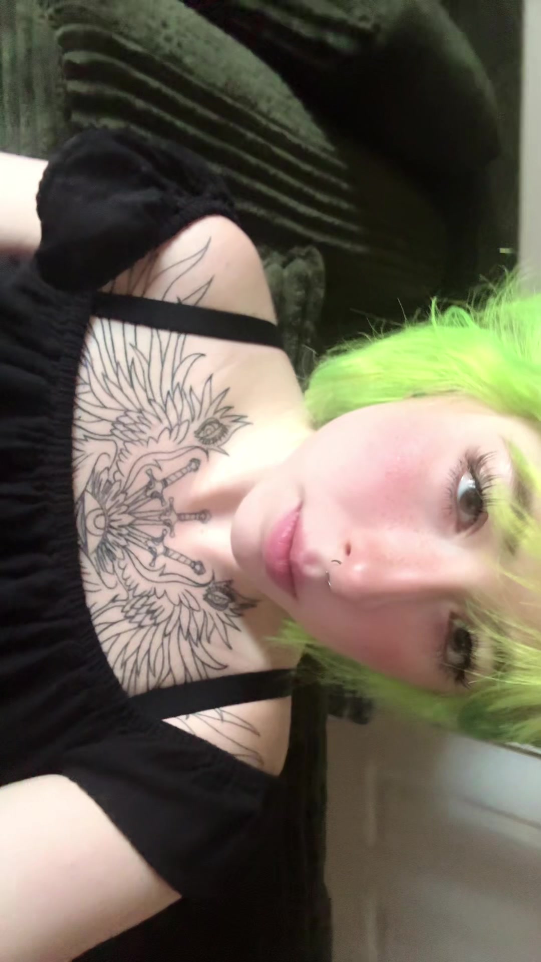 @impineapplegg