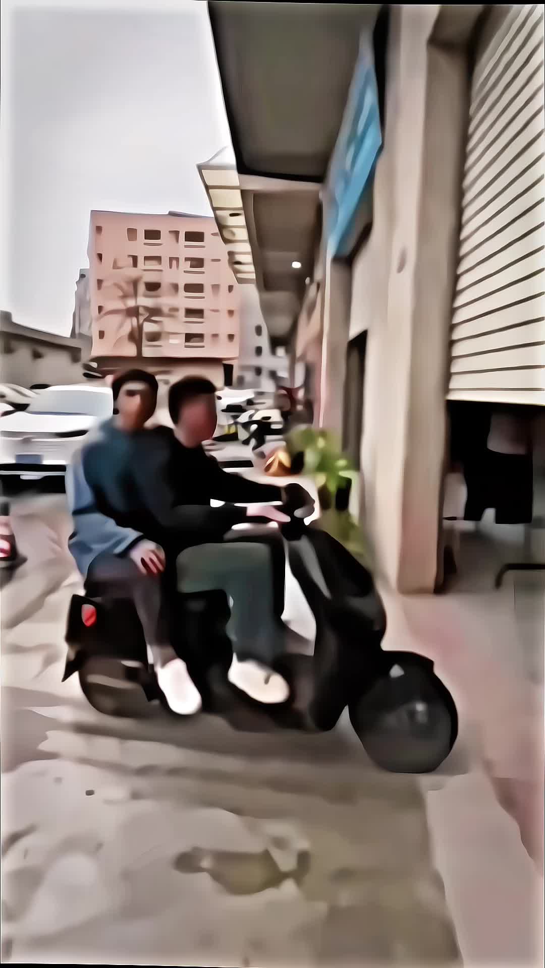 @cαꫀ`