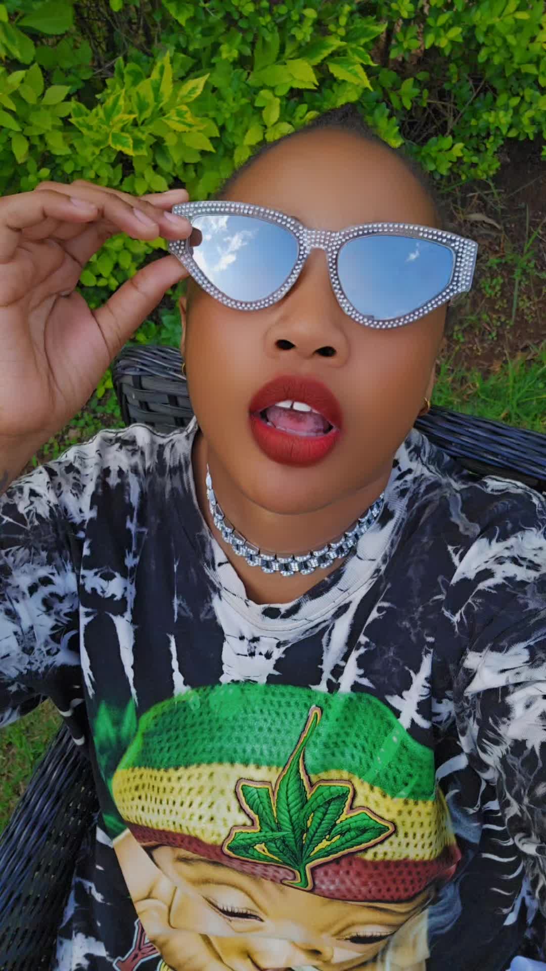 @Shakita Minajmumbi Backup.