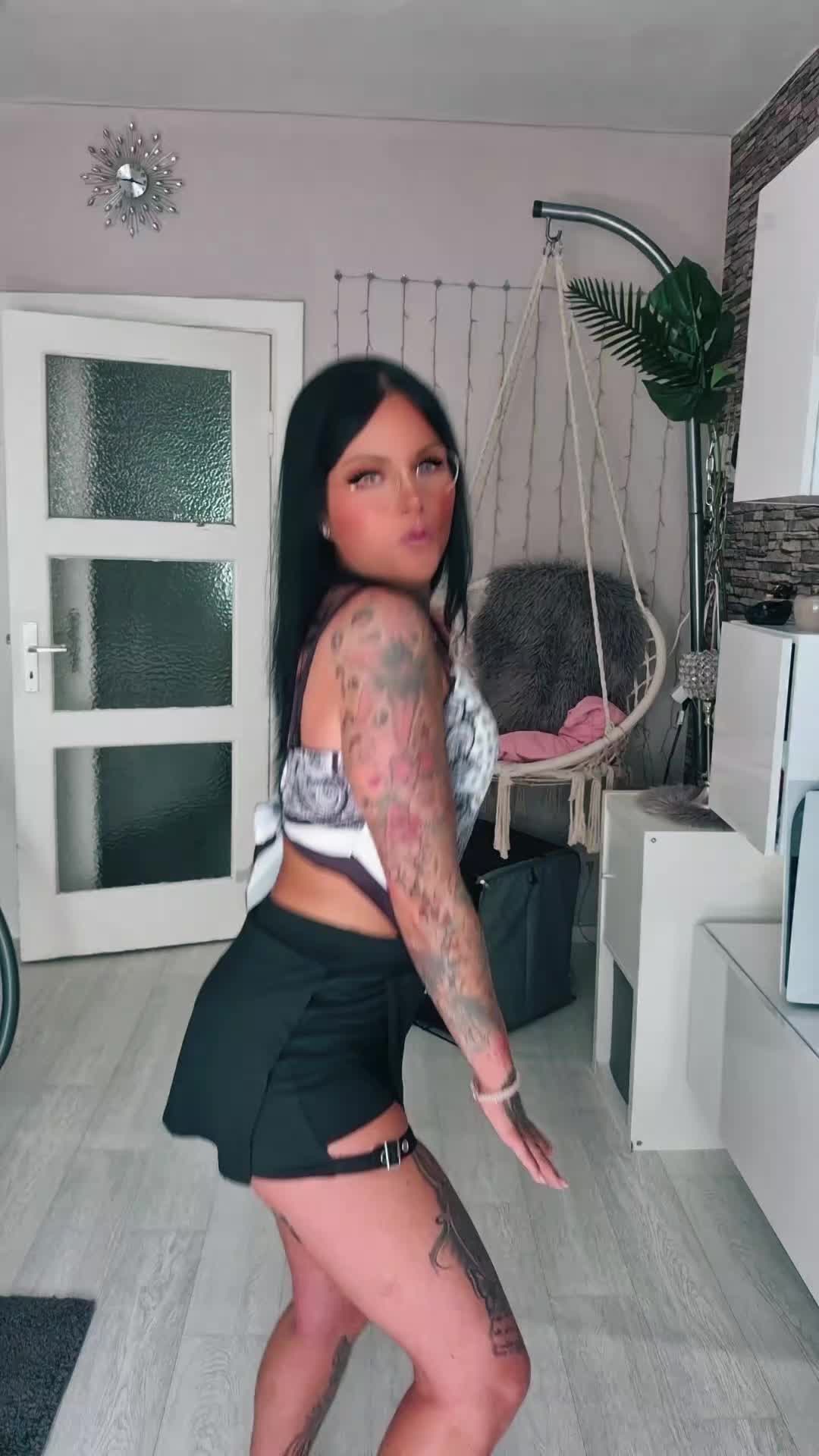 @schaaaaniine