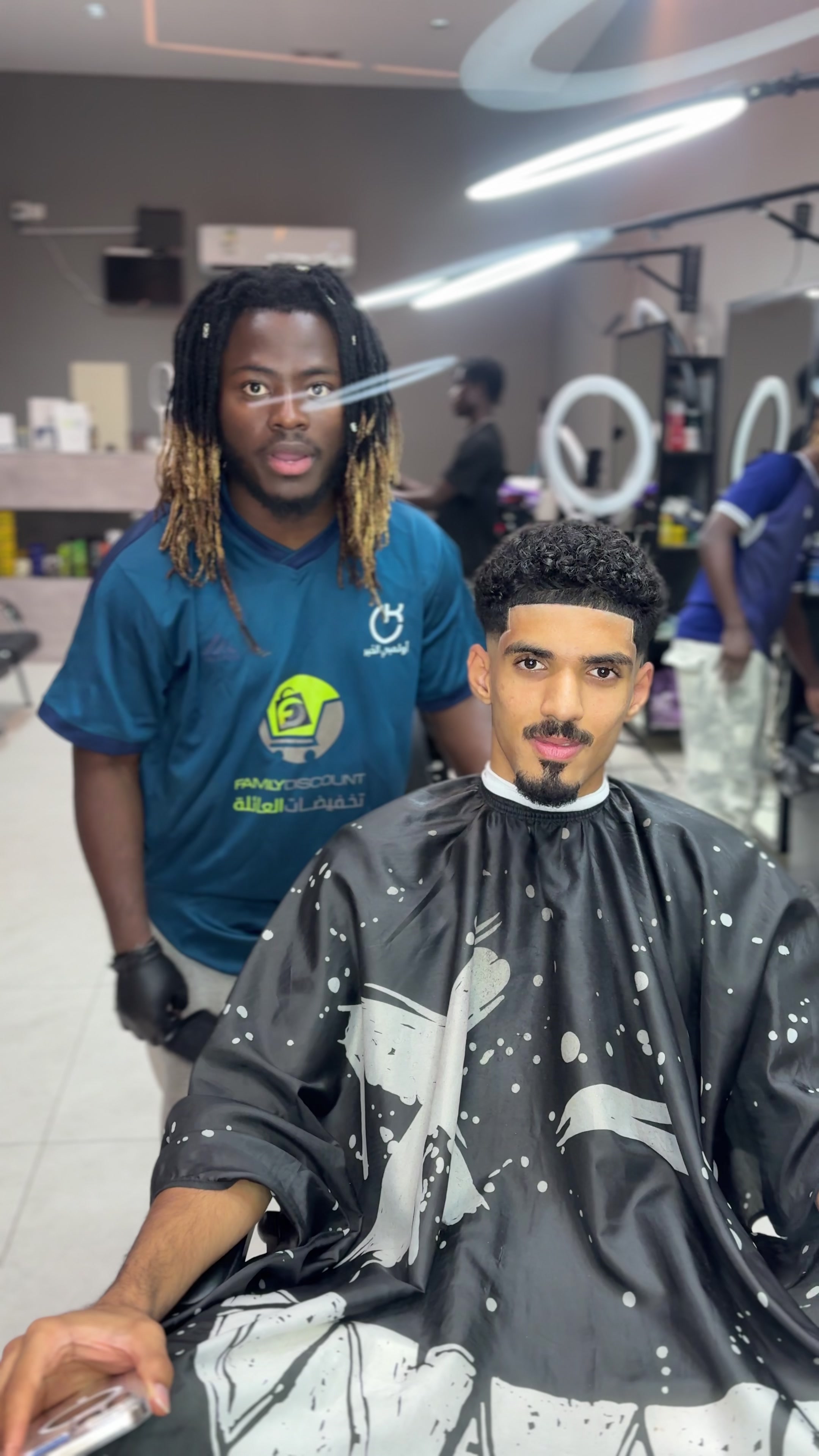 @K G CUTZ