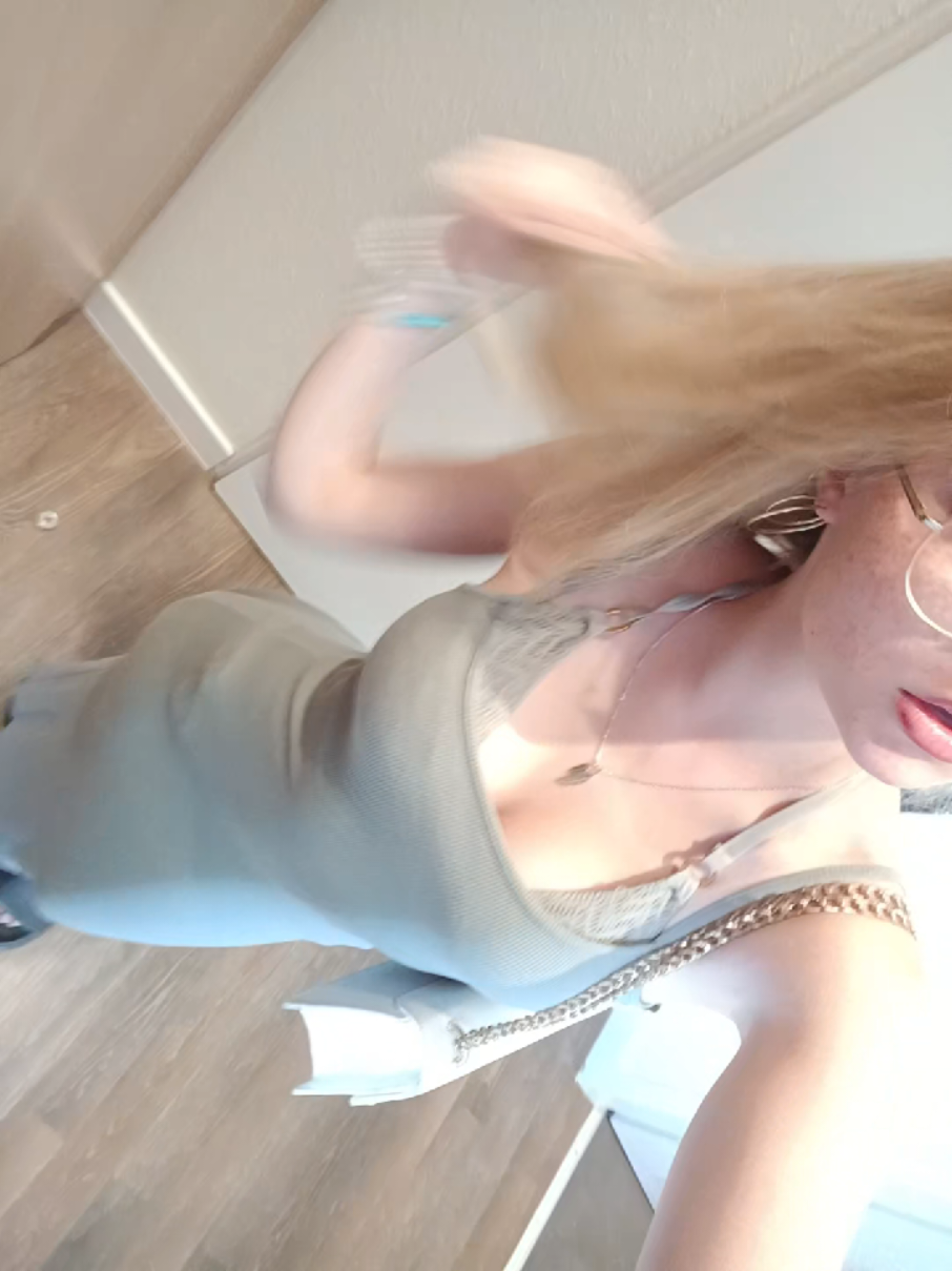 @𝓜𝓪𝓻𝓲𝓮