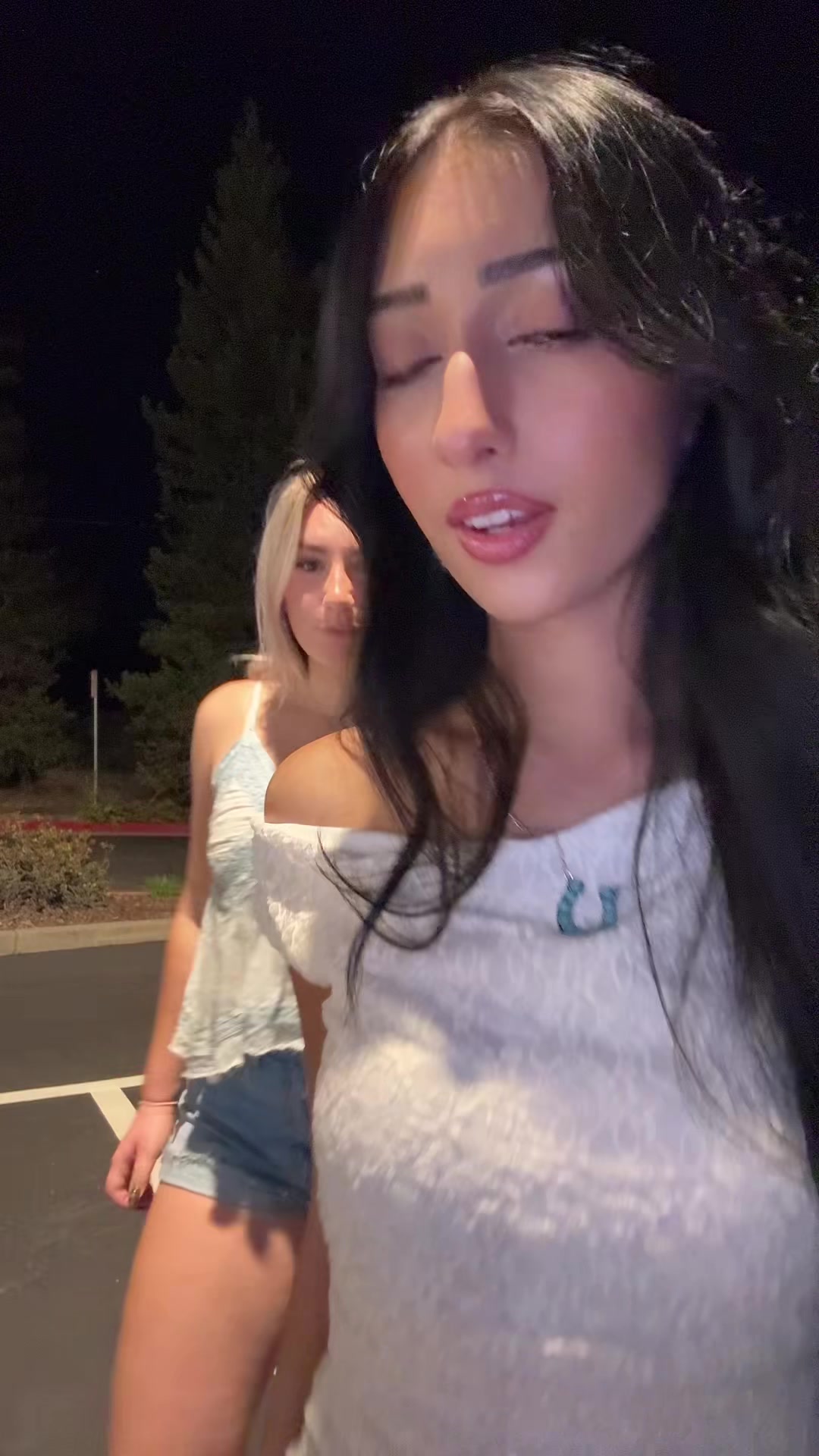 @momospersonalshopper