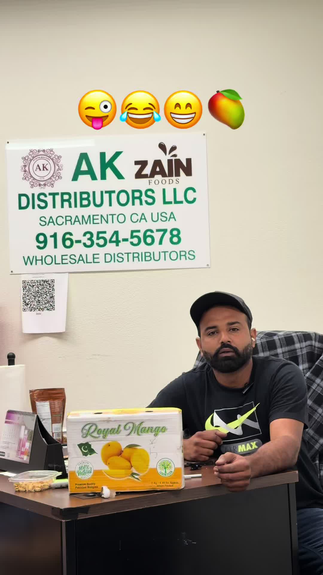 @Hilarious_zain