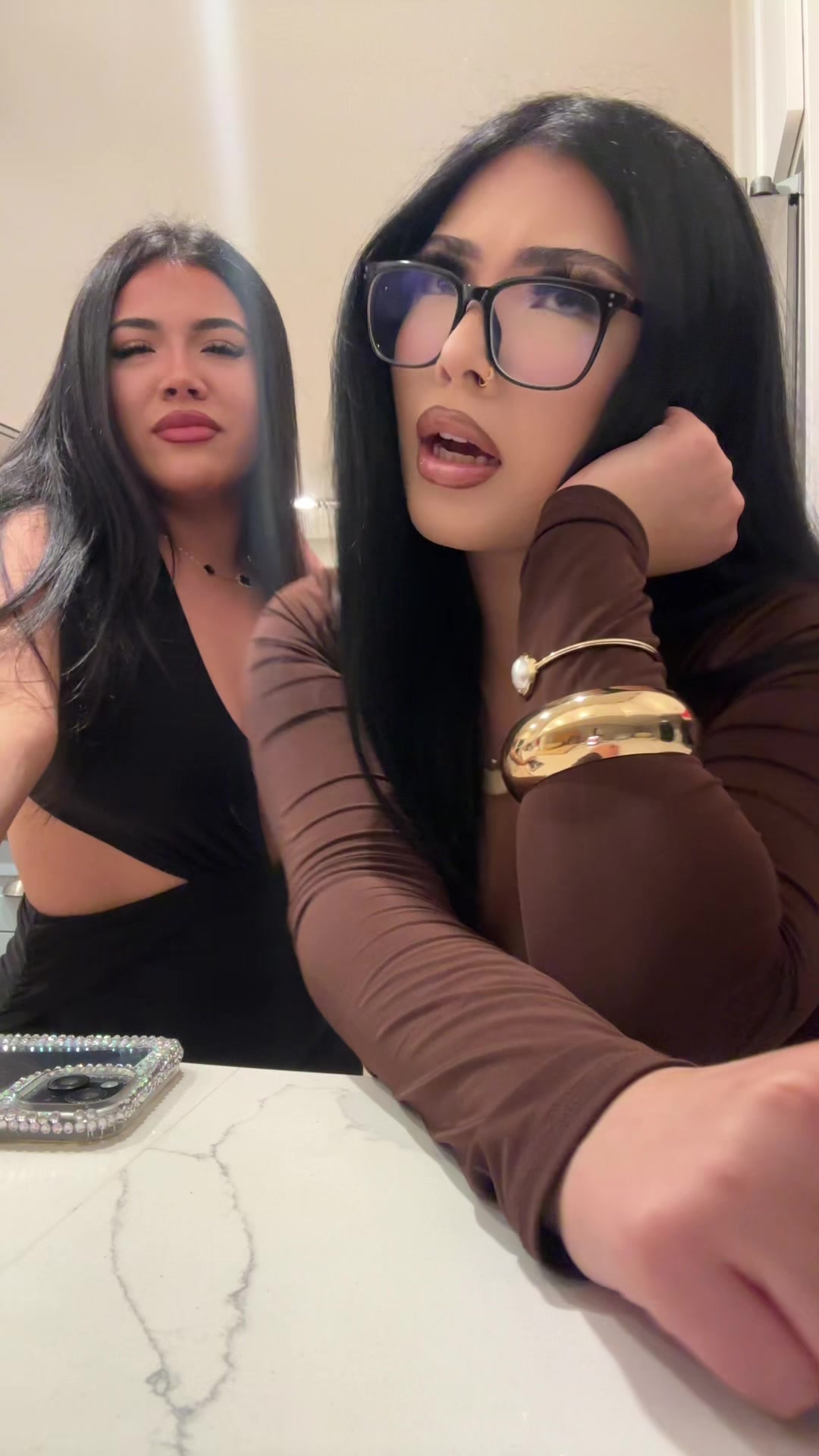 @viv