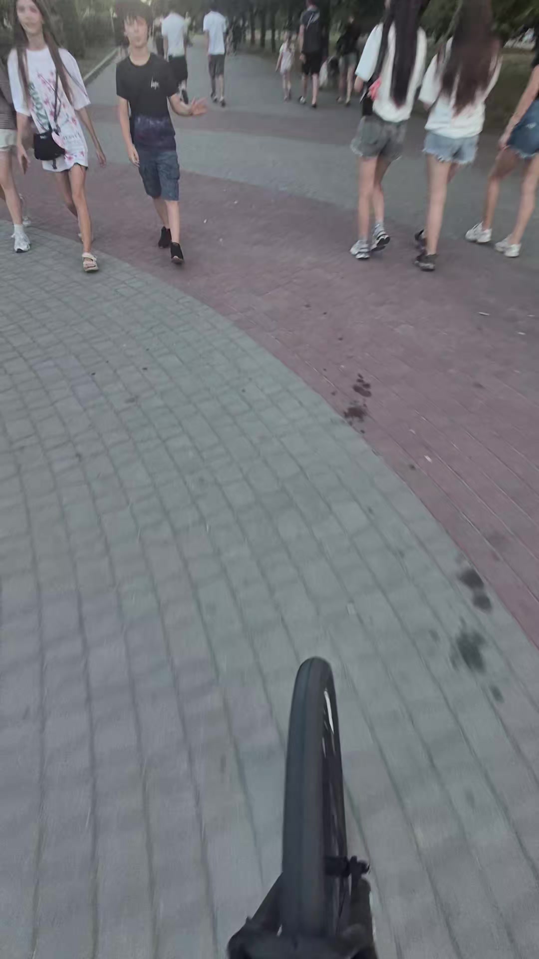 @𝗿𝗲𝗻𝘃𝗼𝘅