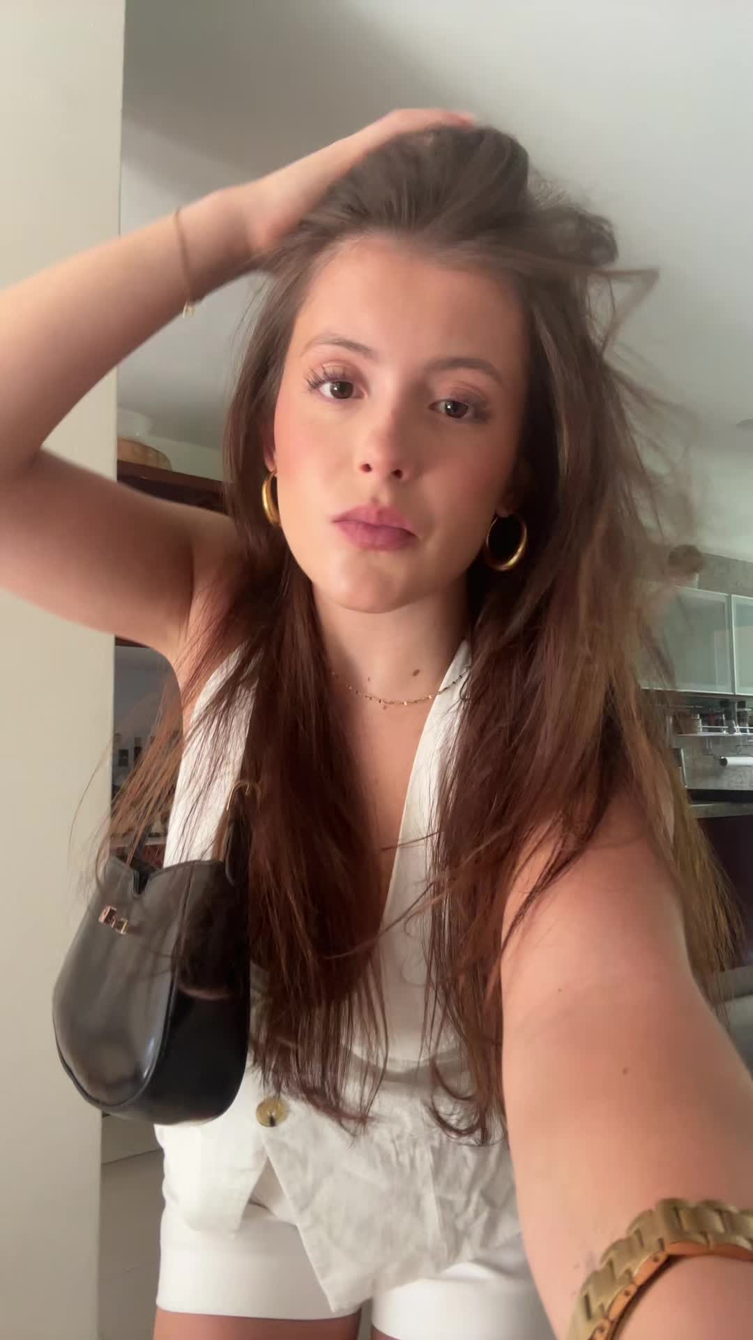 @daniela farrell
