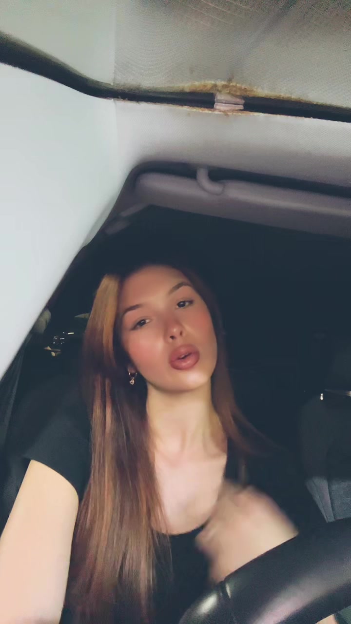 @vanessalanna___