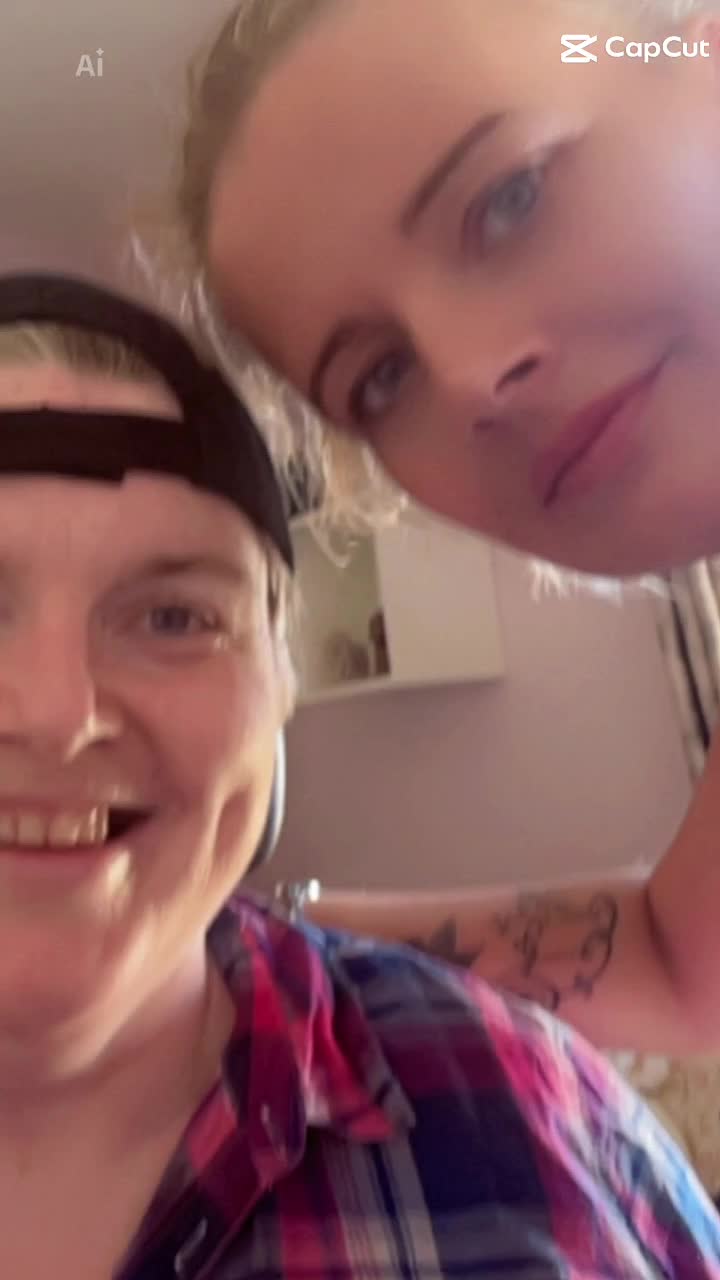 @Lilinette 🇨🇵🇧🇪💛