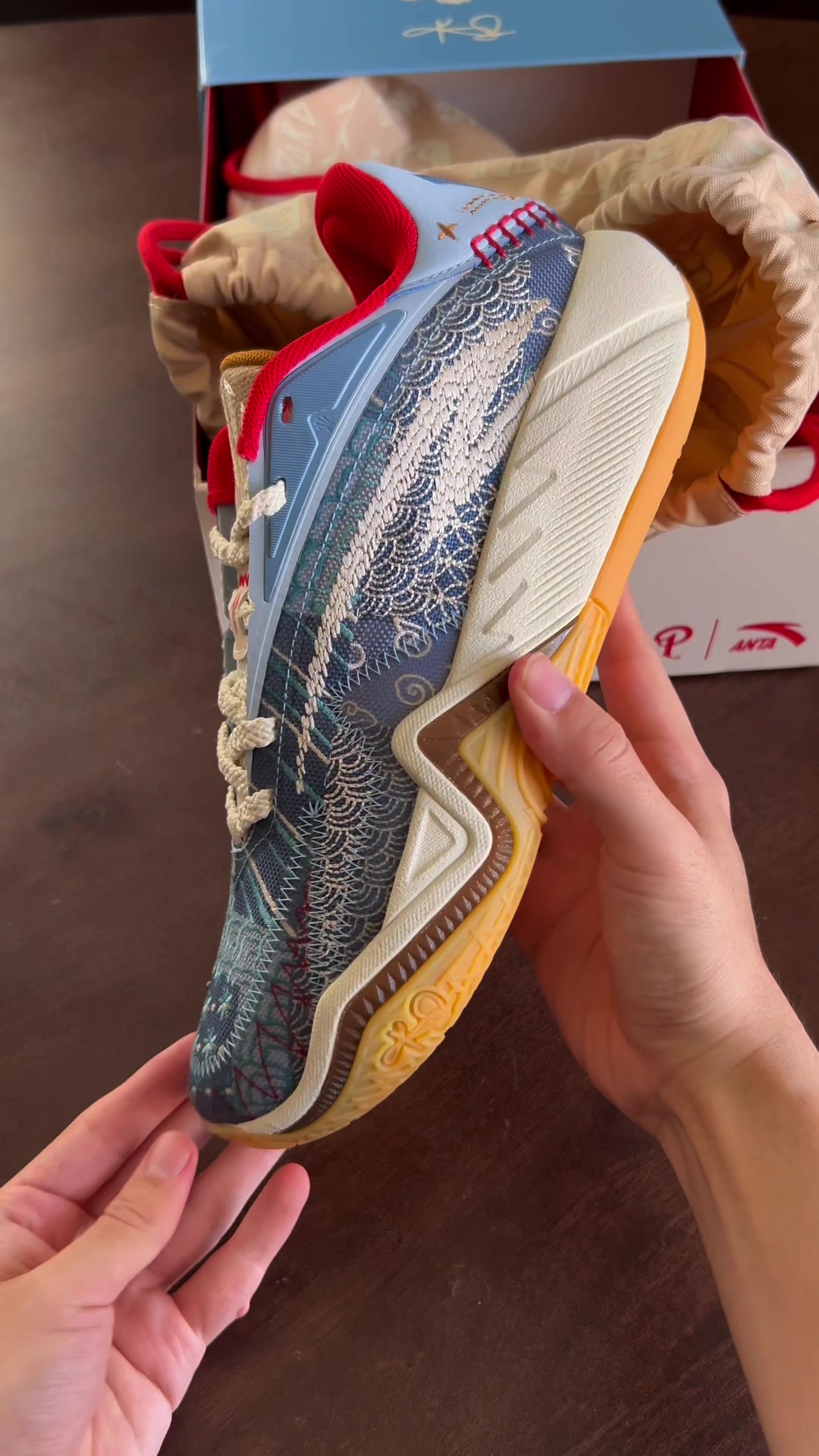 @SneakerNerdsofl