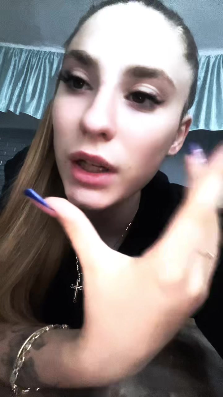 @Юлия