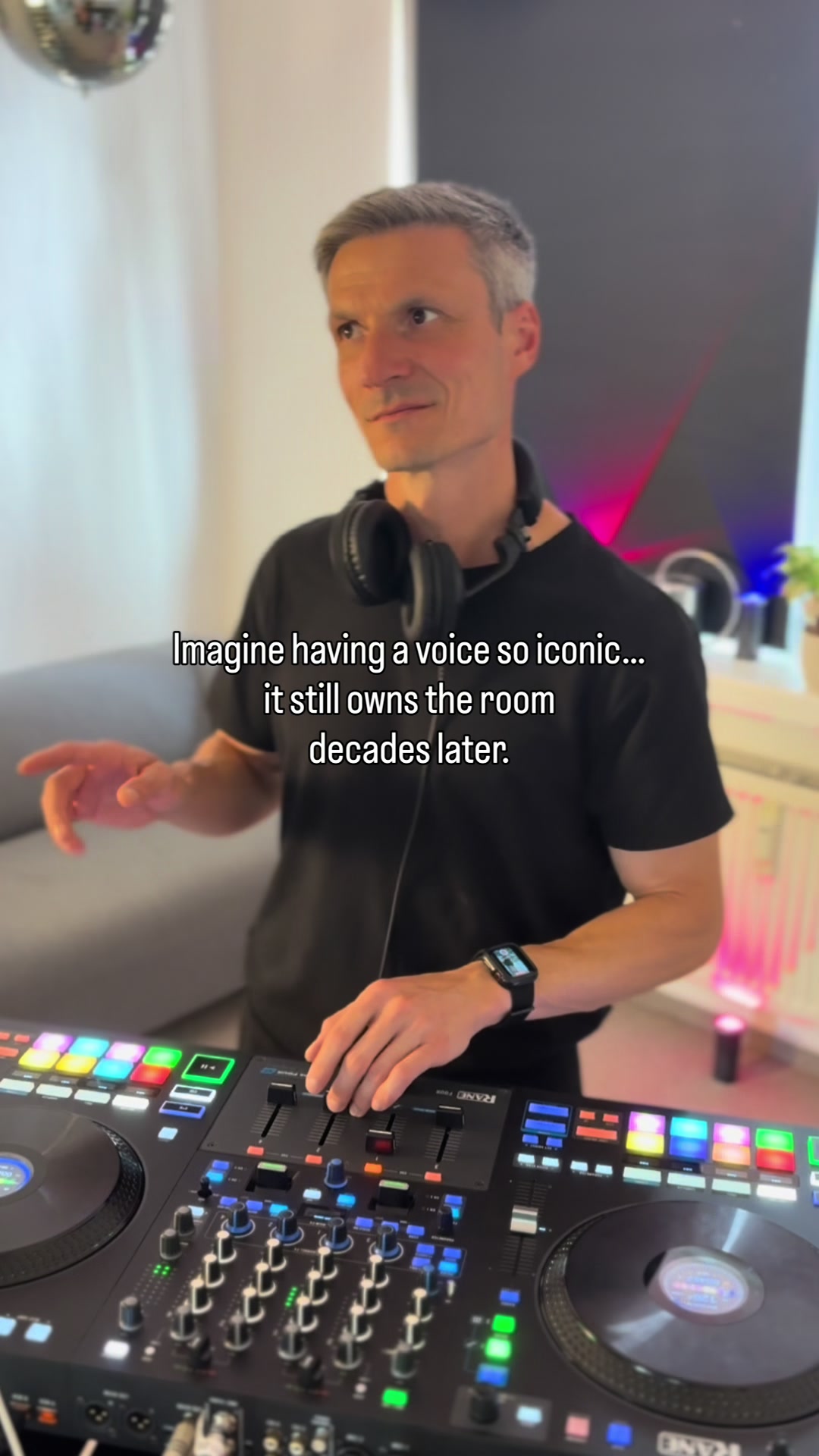 @DJ_AVEL&Oslash;
