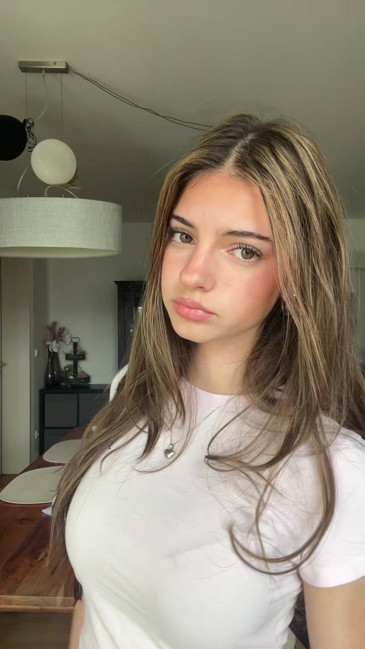 @𝐌𝐚𝐫𝐢𝐞-𝐒𝐨𝐩𝐡𝐢𝐞
