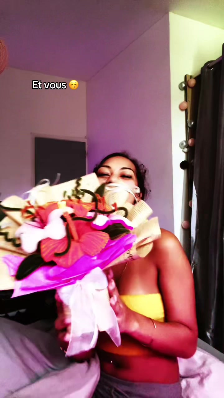 @𝐊 𝐞 𝐥 𝐲 𝐚 🌺