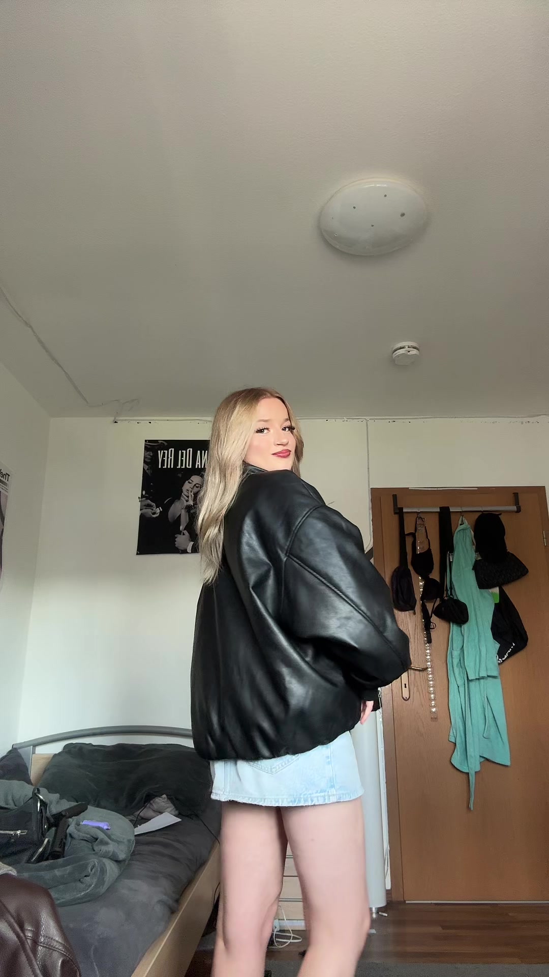 @yourfemcrush