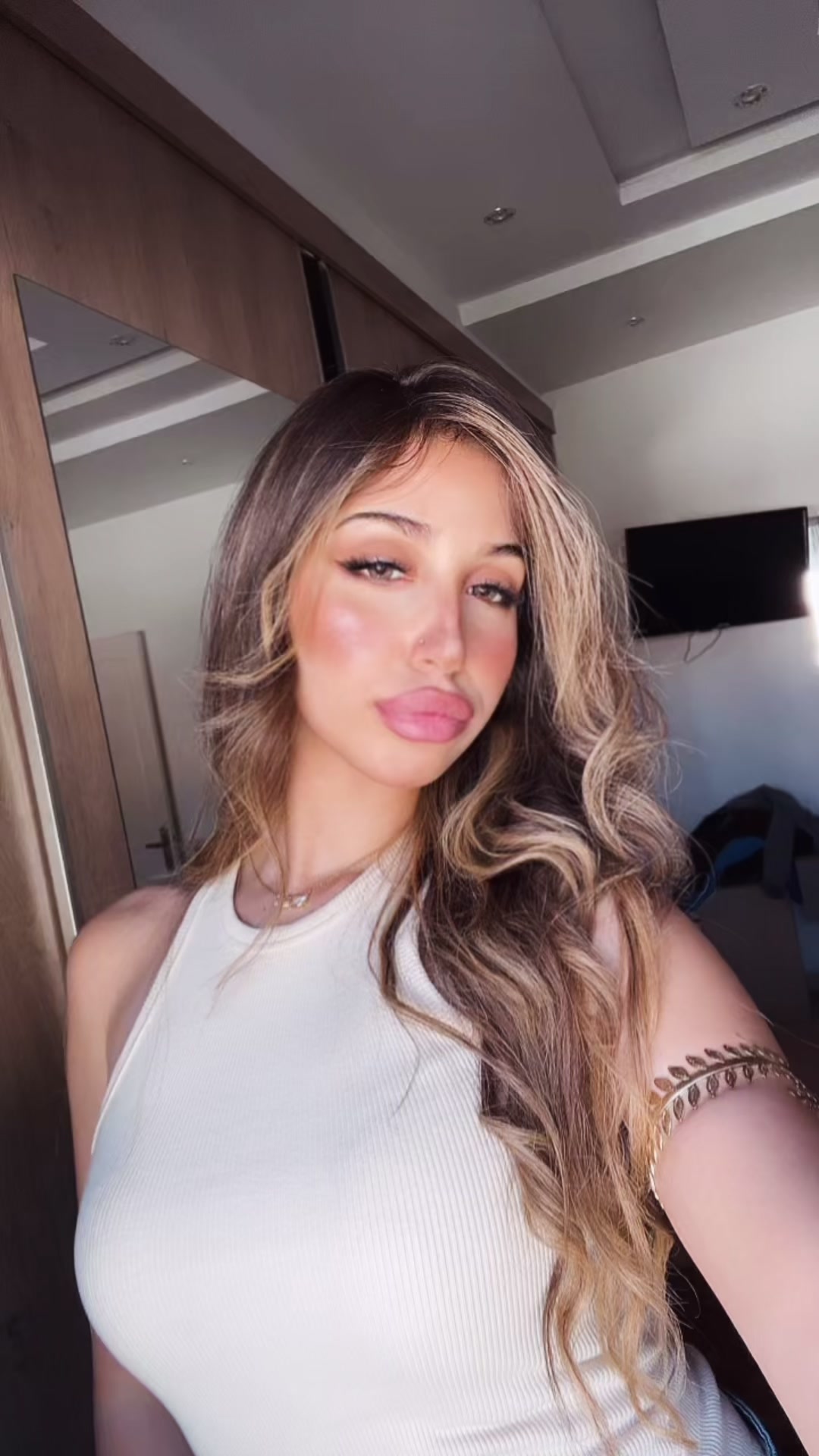 @chadeeee