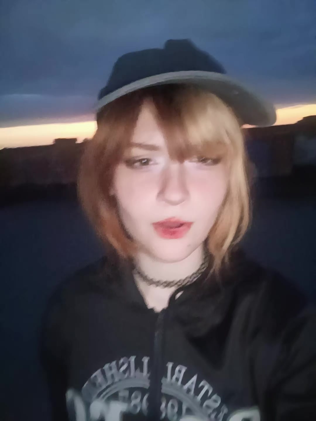 @Эрен😨ム@