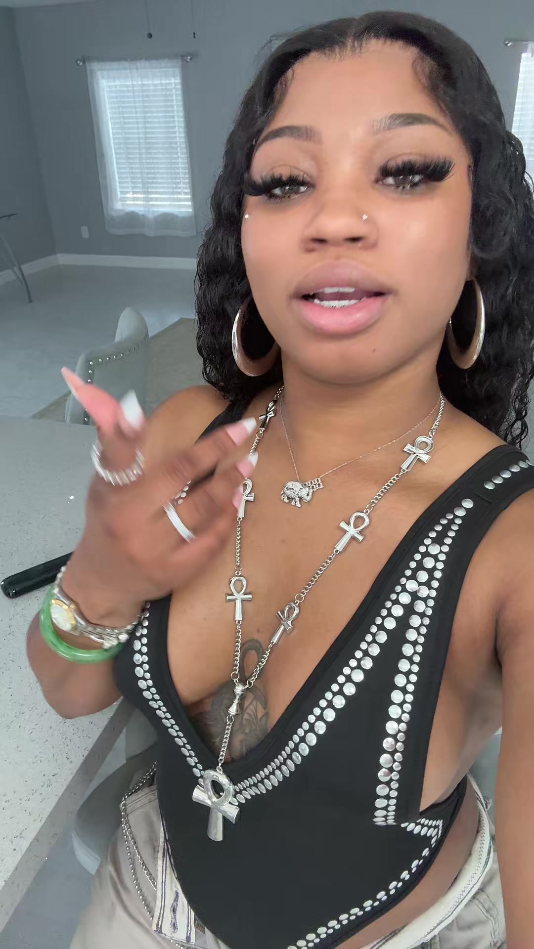 @KashBratz