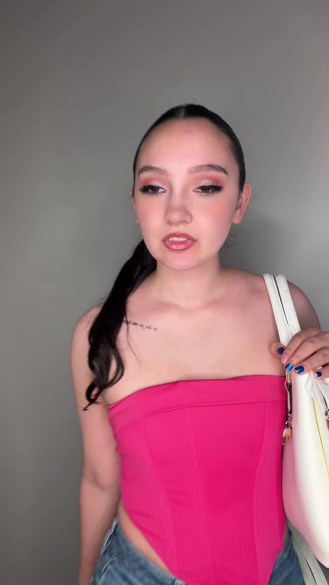 @EllieJaydeCosplays